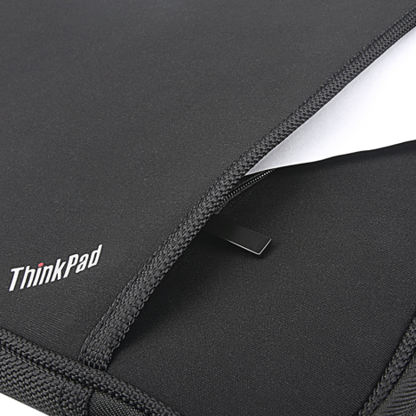 ThinkPad 13 inch Sleeve 04